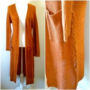 Harlow & Rose Burnt Orange Knit Duster Braided M
